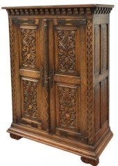 RENIASSANCE REVIVAL CARVED OAK