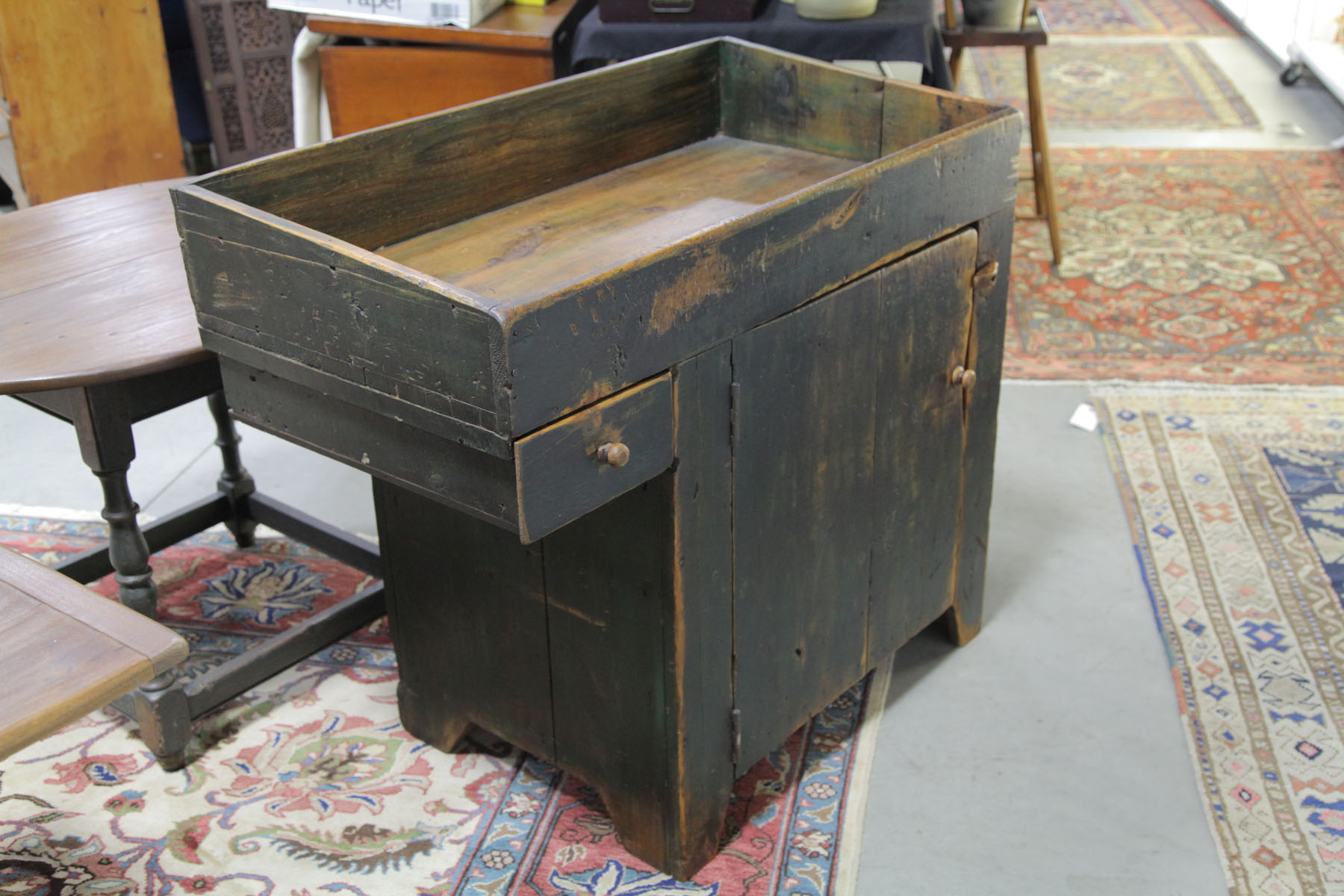 REPRODUCTION DRY SINK.  American 