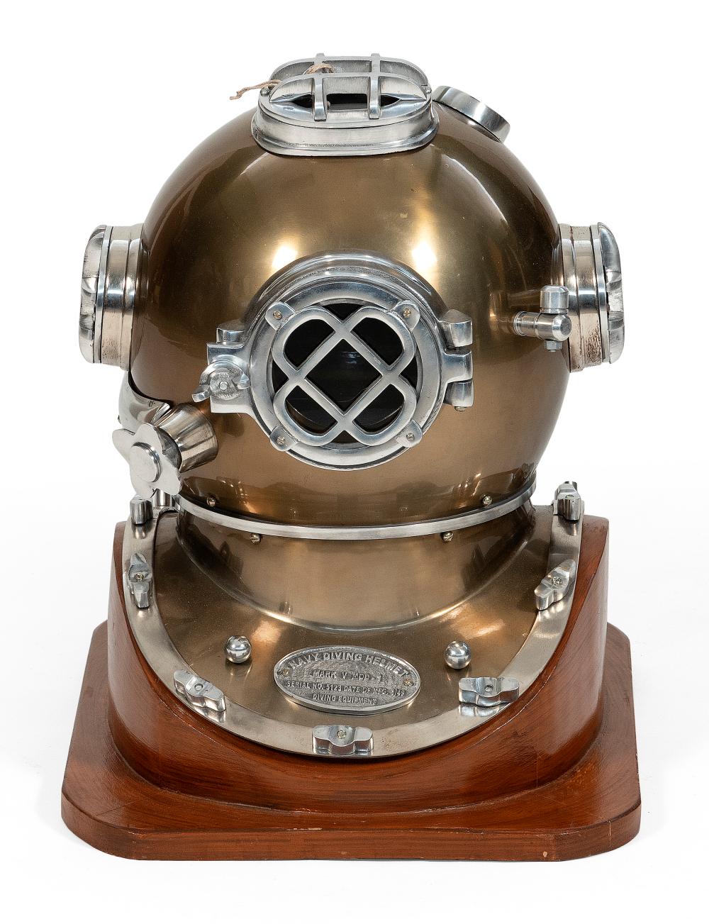 REPRODUCTION MARK V NAVY DIVER’S