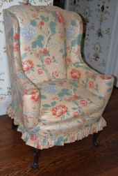 REPRODUCTION QUEEN ANNE EASY C