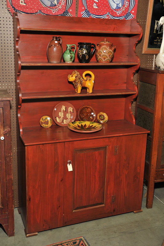 REPRODUCTION STEPBACK CUPBOARD.