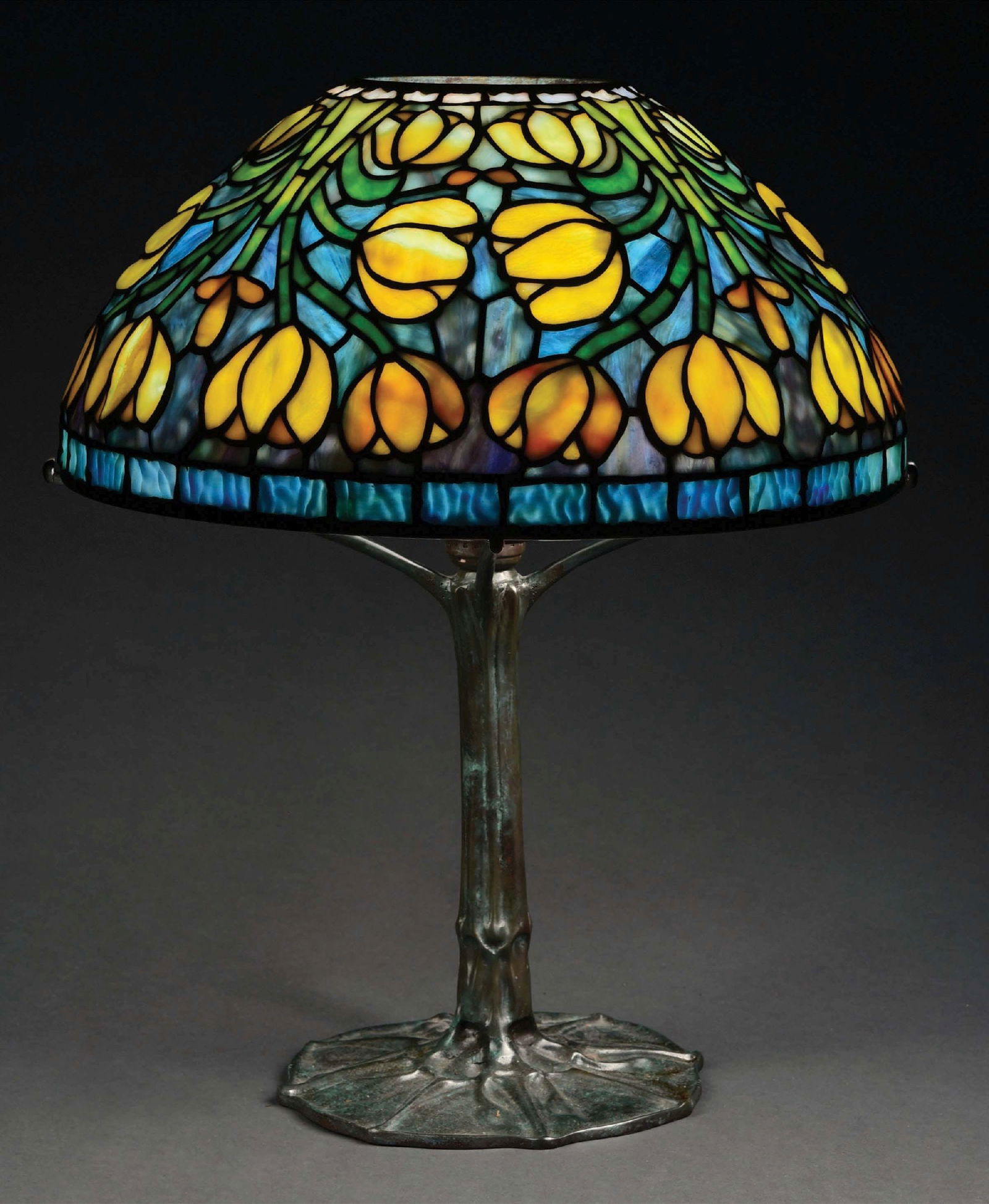 REPRODUCTION TIFFANY STUDIOS CROCUS
