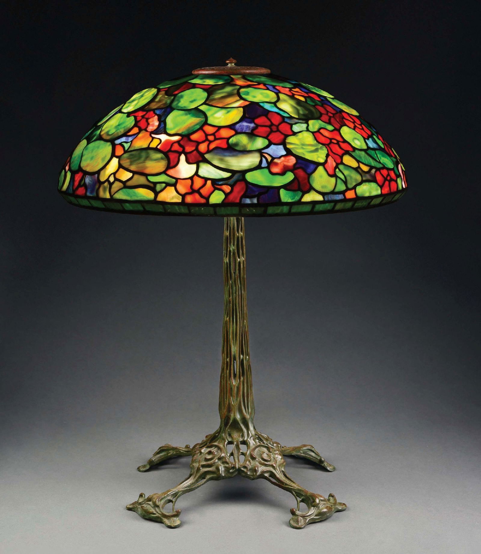 REPRODUCTION TIFFANY STUDIOS