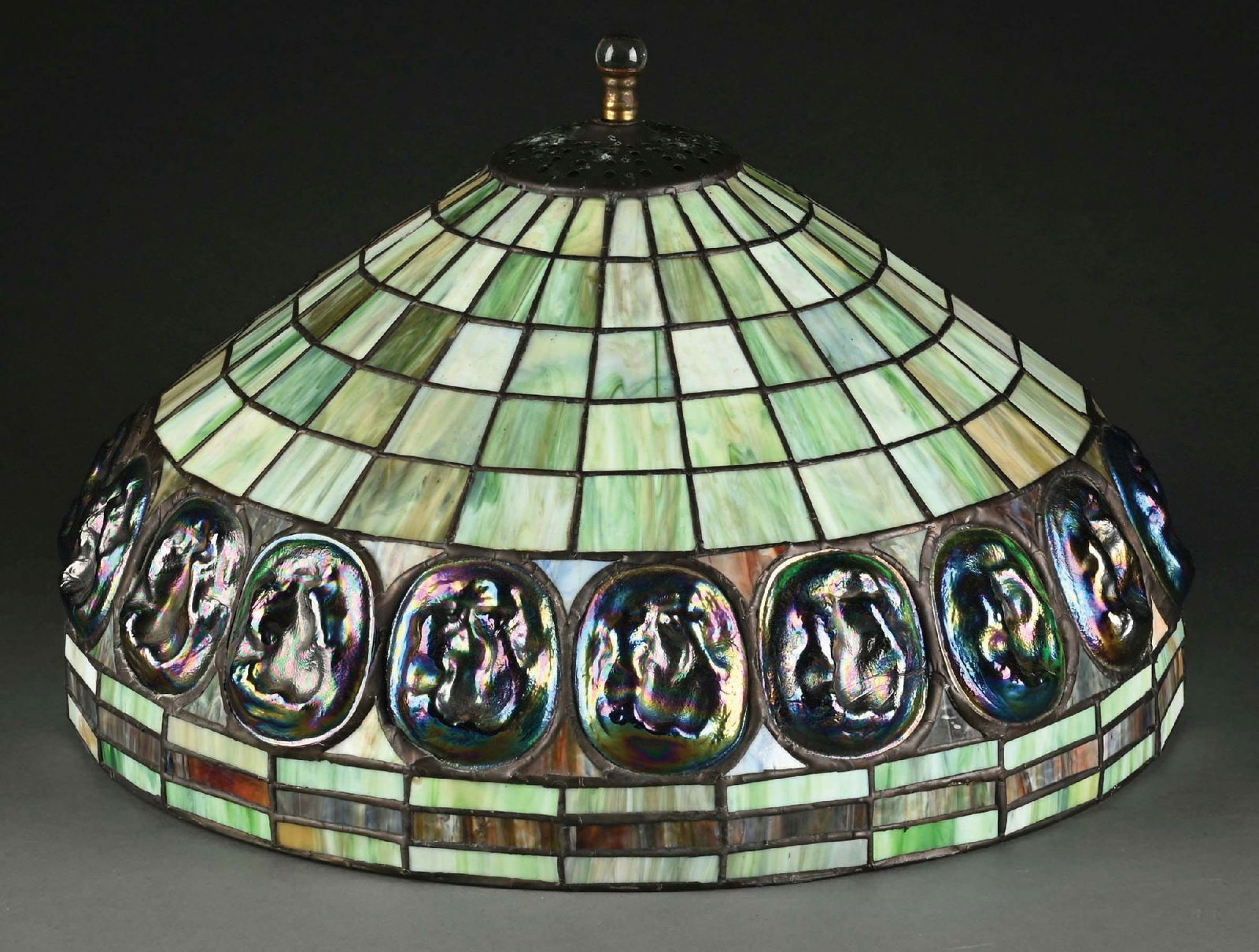 REPRODUCTION TIFFANY STUDIOS