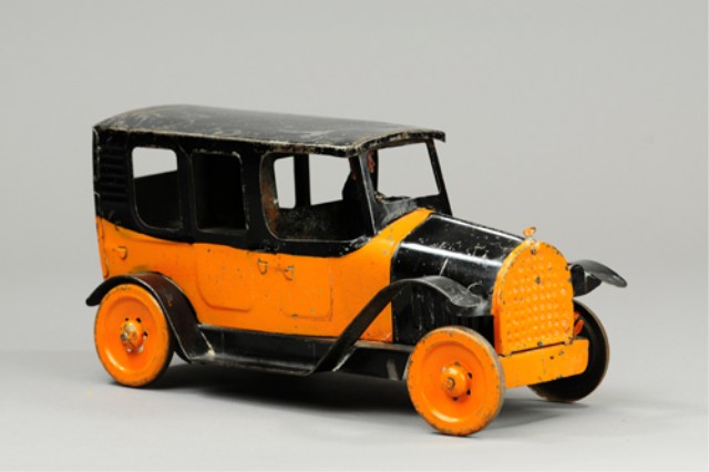 REPUBLIC TAXI CAB c. 1921 pressed