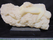 RESIN SCULPTURE OF A NUDE FIGU