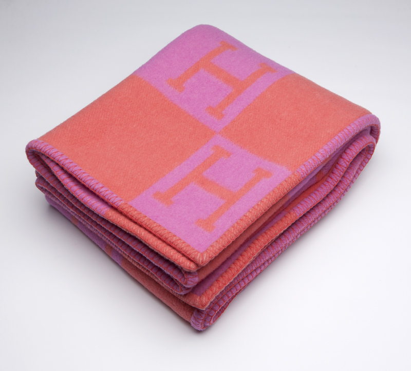 Retains Hermes label made in