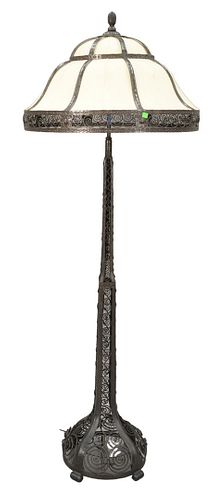 RETICULATED IRON FLOOR LAMP, HAVING