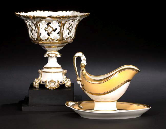 Reticulated White-and-Gold Paris