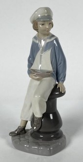 RETIRED LLADRO #4810 BOY WITH