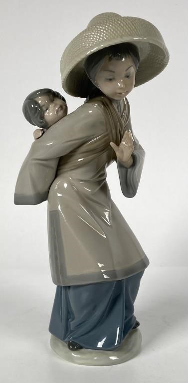 RETIRED LLADRO DAISA #5123