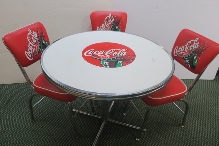 RETRO COCA COLA TABLE WITH THREE