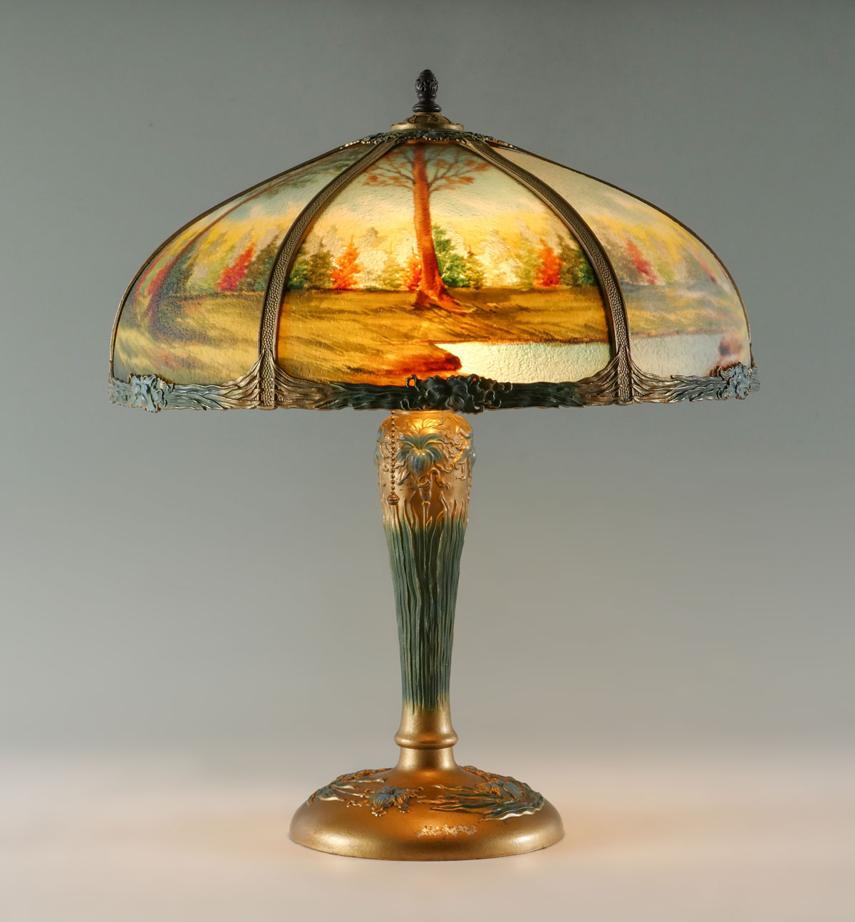 REVERSE PAINTED RIBBED LAMP: