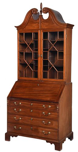 RHODE ISLAND CHIPPENDALE MAHOGANY