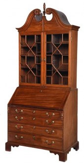 RHODE ISLAND CHIPPENDALE MAHOG