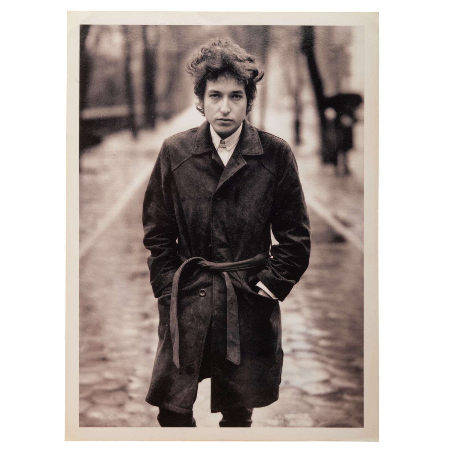 RICHARD AVEDON. "BOB DYLAN 1965
