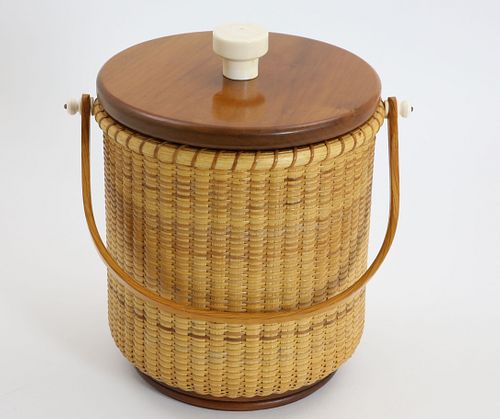 RICHARD CIFRANIC NANTUCKET BASKET