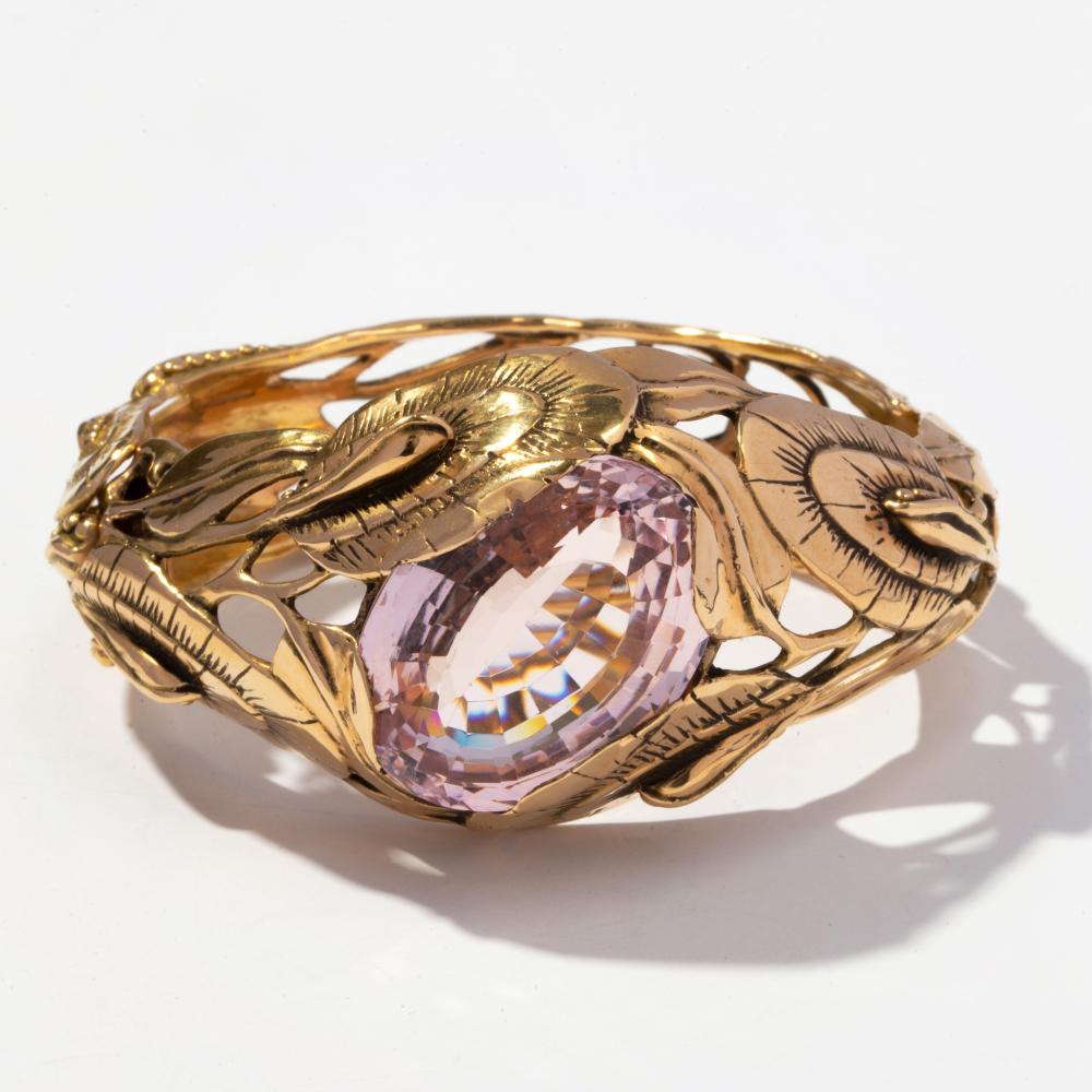 RICHARD JONES 18 KARAT YELLOW