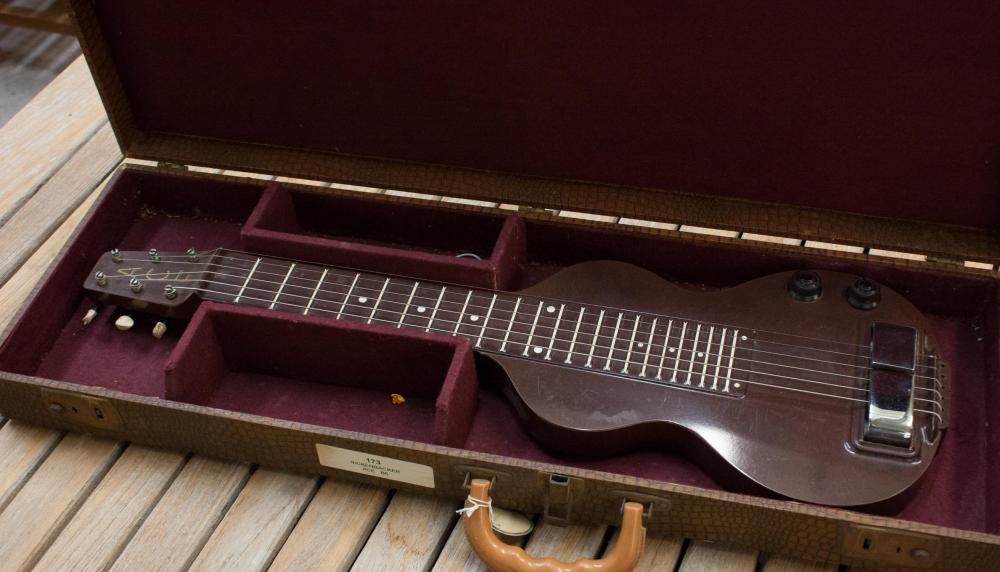 RICKENBACKER "ACE" LAP STEEL