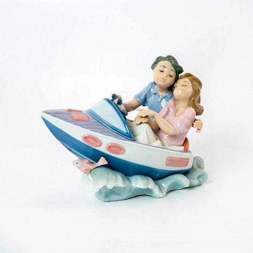RIDING THE WAVES 1005941 - LLADRO