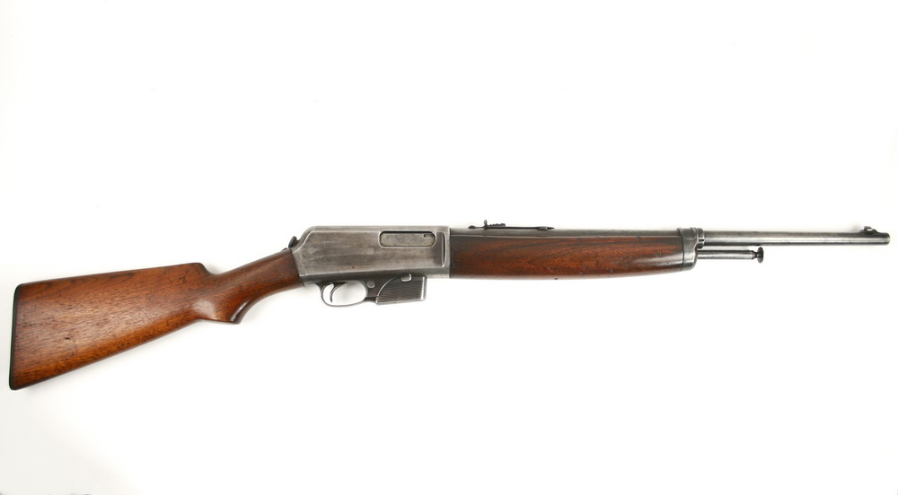 RIFLE - Winchester Repeating Arms