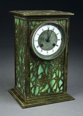 RIVIERE OVERLAY CLOCK<br>A bea