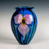 ROBERT EICKHOLT ART GLASS VASE