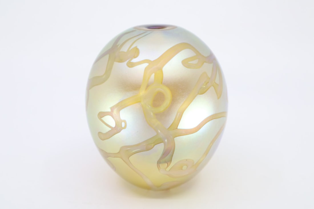 ROBERT EICKHOLT IRIDESCENT ART
