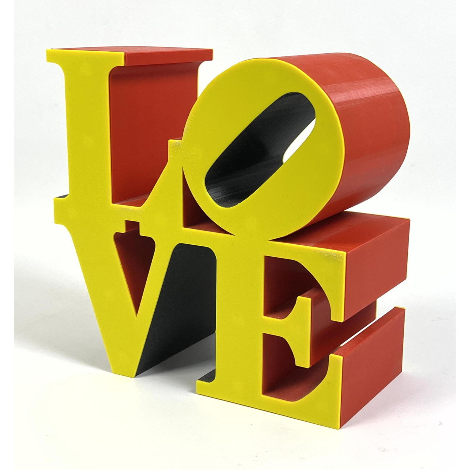Robert Indiana Style plastic LOVE