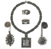 ROBERT LARIN PIN & PENDANT ASS