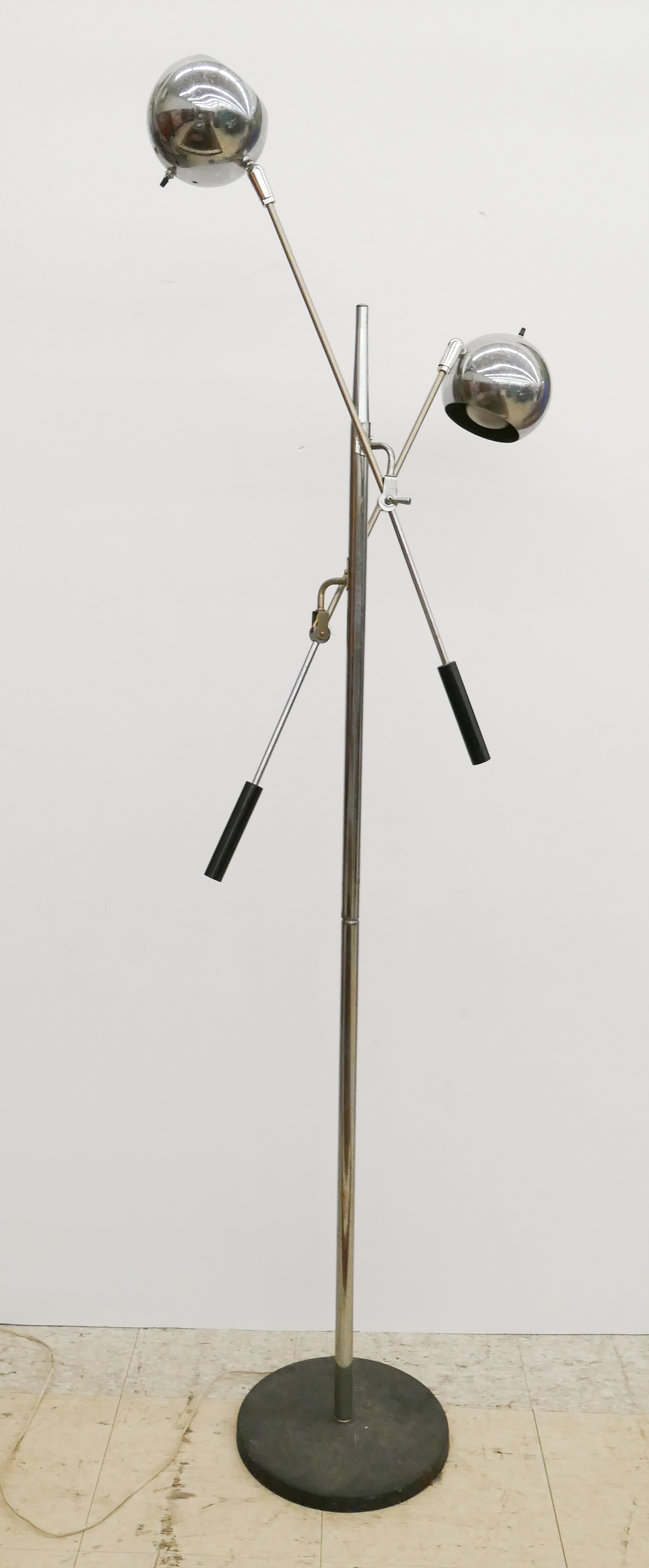 Robert Sonneman Orbiter Chrome