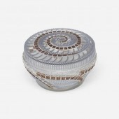 Robj. Nautilus powder jar. c.