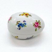 ROCHARD LIMOGES PORCELAIN LIDD