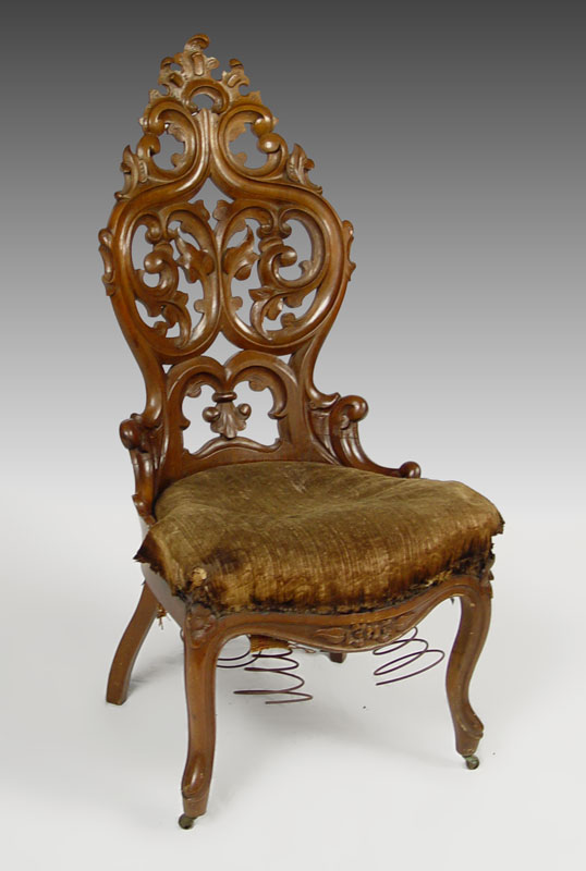 ROCOCO CARVED SIDE CHAIR: Carved