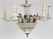 ROCOCO MANNER PORCELAIN CHANDE