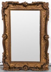 ROCOCO STYLE GILT WOOD MIRROR