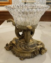 ROCOCO STYLE MOLDED GLASS MOUN