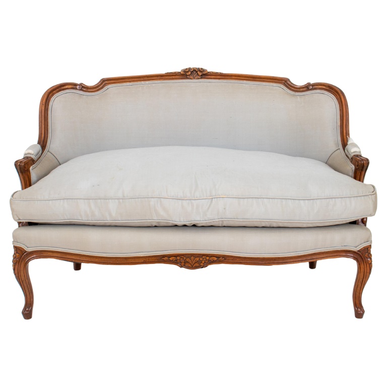 ROCOCO STYLE UPHOLSTERED LOVE