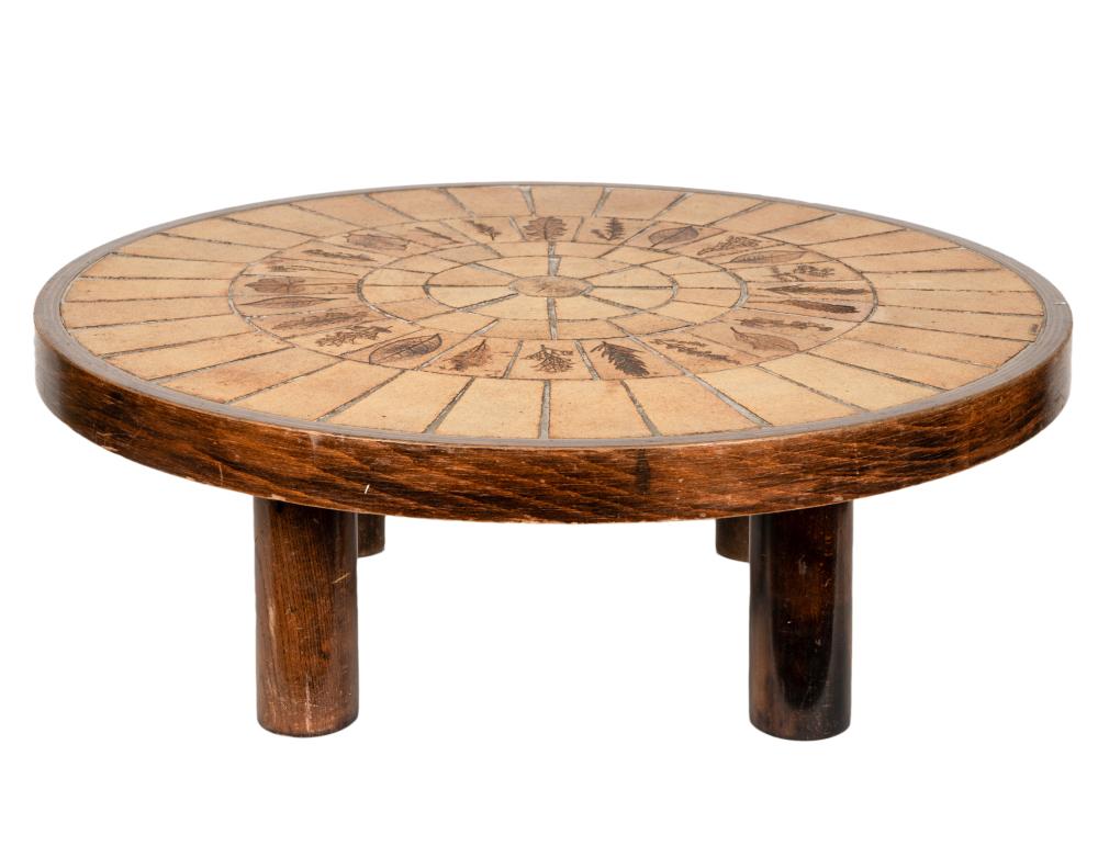ROGER CAPRON (1922 - 2006): ROUND