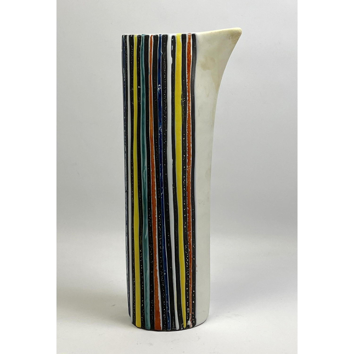 ROGER CAPRON striped pottery