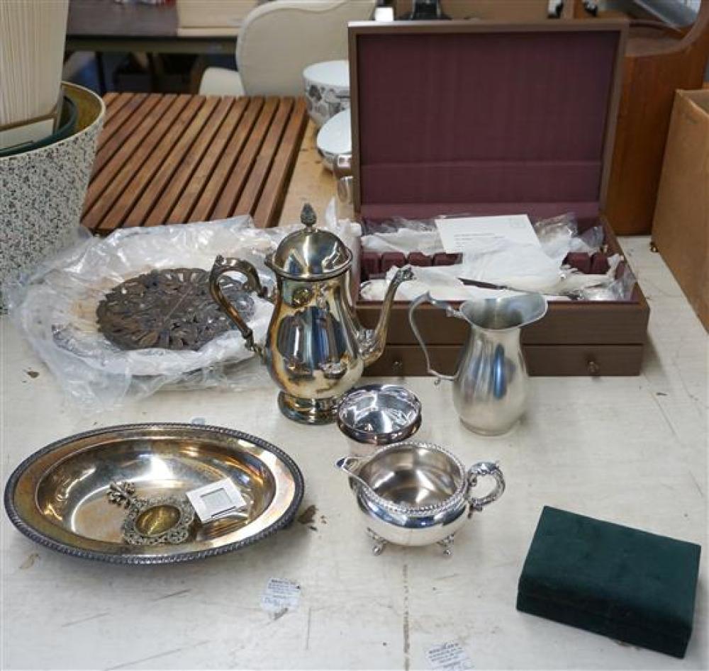 ROGERS SILVER PLATE FLAT TABLE