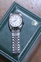 ROLEX MENS OYSTER WATCH. Switz