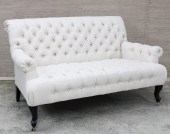 ROLL-OVER BACK SETTEE Tufted u