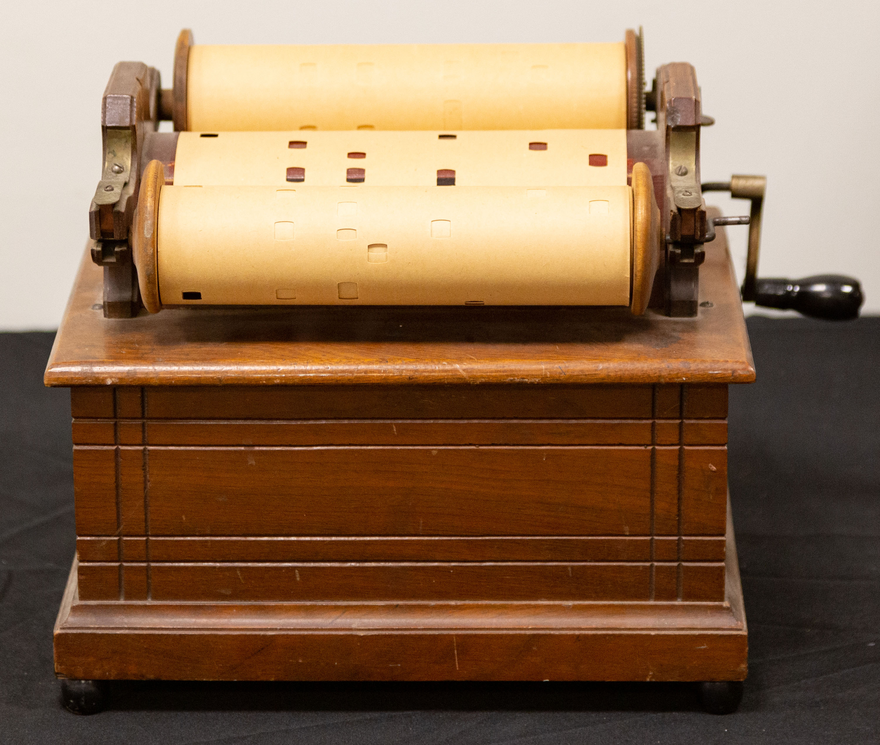 ROLLER ORGAN Walnut case.