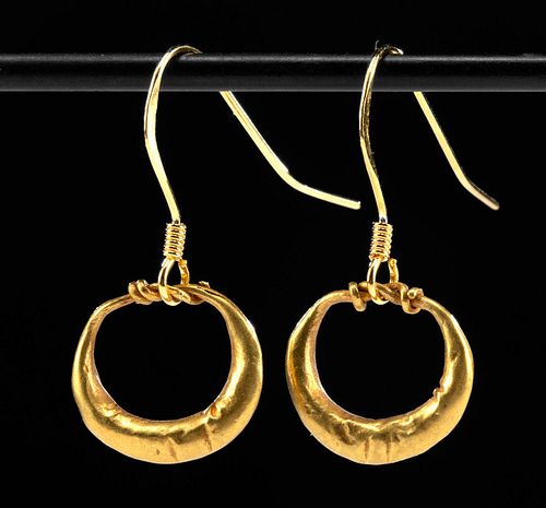 ROMAN GOLD HOOP EARRINGS -