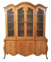 Romweber 2-pc Louis XV style c