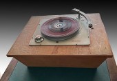 RONDINE TURNTABLE: Rare estate