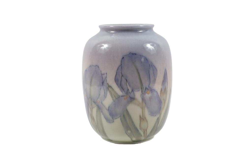 ROOKWOOD 1945 SHIRAYAMADANI 9” VASE