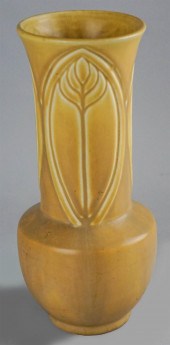 ROOKWOOD ART POTTERY VASE / AL