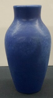 ROOKWOOD BLUE MATTE GLAZED POT